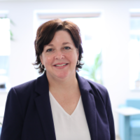 mindy leblanc headshot